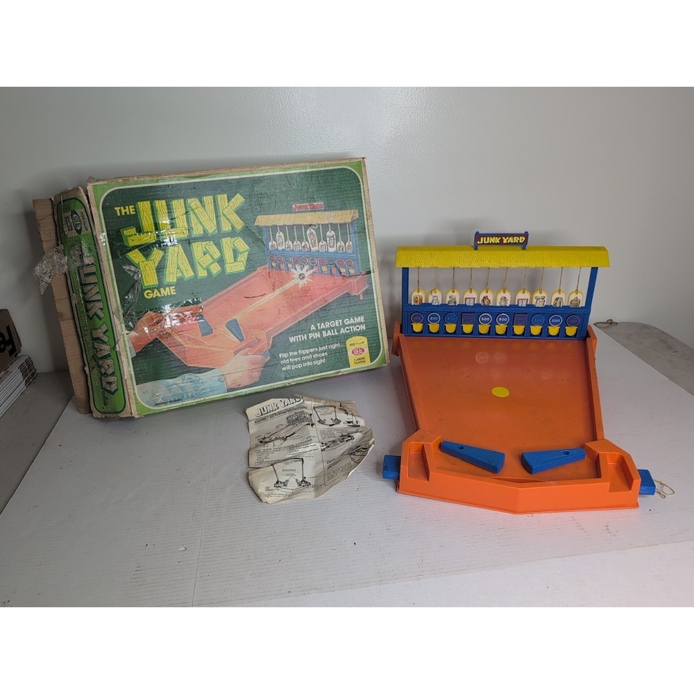 Vintage JUNK YARD Pinball Game Ideal  1975  Complete  Excellent Condition